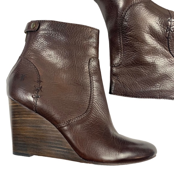 Frye Regina Wedge Back Zip Boots - Picture 2 of 9